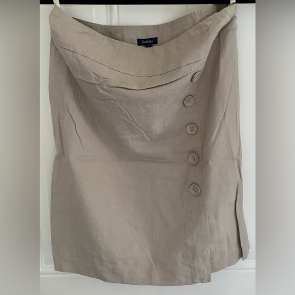 Banana Republic Tan Button-Detail Skirt - Picture 1 of 5